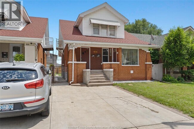 1668 Goyeau St in Windsor, ON - Building Photo - Building Photo