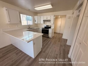 3310 W Golden Ln in Chandler, AZ - Building Photo - Building Photo