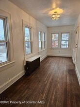 423 E Lackawanna Ave in Olyphant, PA - Building Photo - Building Photo