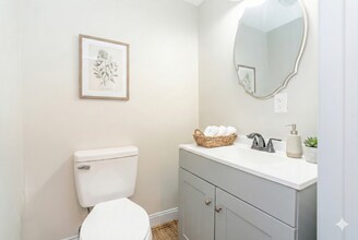 1096 E 22nd Ave in Columbus, OH - Building Photo - Building Photo