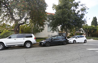 344 Vine St in Glendale, CA - Foto de edificio - Building Photo