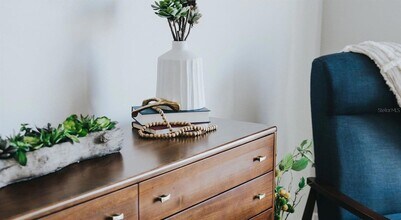 6907 N Nebraska Ave, Unit B1 in Tampa, FL - Building Photo - Building Photo