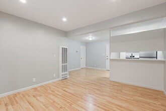 450 Alcatraz Ave in Oakland, CA - Building Photo - Building Photo