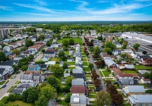 101 Regent St in Buffalo, NY - Building Photo - Building Photo