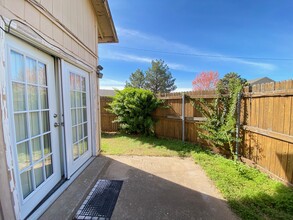 9630 Hefner Village Blvd, Unit 9630 in Oklahoma City, OK - Building Photo - Building Photo