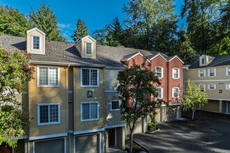 Williamsburg in Renton, WA - Building Photo - Building Photo