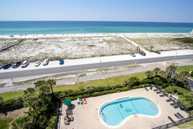 800 Fort Pickens Rd in Gulf Breeze, FL - Building Photo - Building Photo