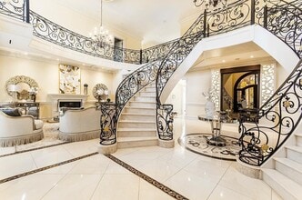 7367-149A 149a St in Surrey, BC - Building Photo - Building Photo