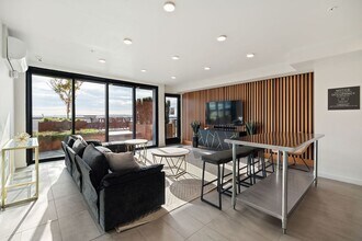 Niwa Apartments | Modern City Living in Lower Queen Anne | Market-Competitive Pricing! in Seattle, WA - Building Photo - Building Photo