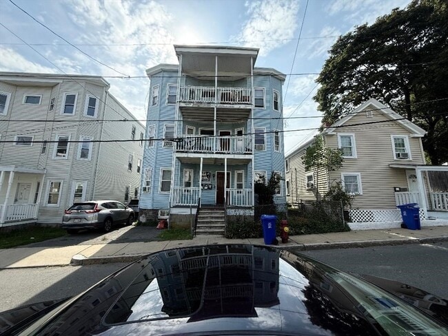 property at 32 Clark St