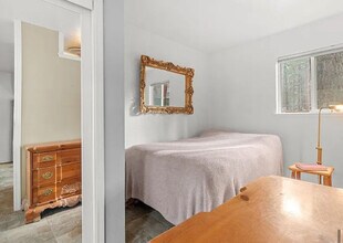 2520 Osborne Ave in South Lake Tahoe, CA - Building Photo - Building Photo