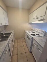 5085 SE 31st St, Unit Unit A in Ocala, FL - Building Photo - Building Photo