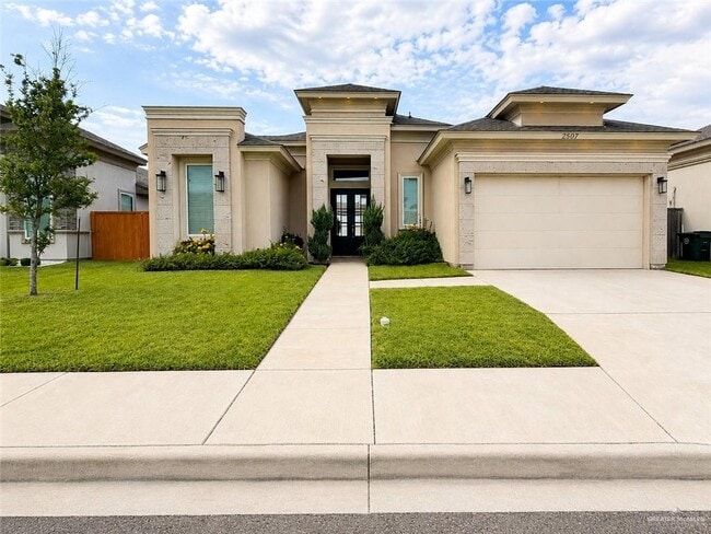 22 Zinnia St