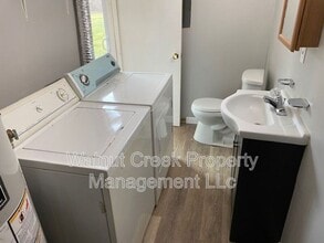 671-681 Shoreline Dr in Vermilion, OH - Building Photo - Building Photo