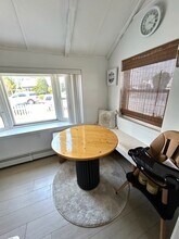 800 S 6th St in Lindenhurst, NY - Foto de edificio - Building Photo