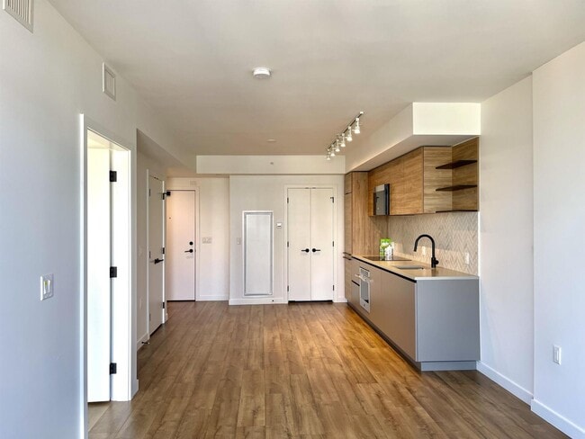 property at 10448 University Dr