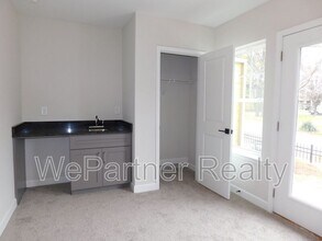 1994 Main St NW in Atlanta, GA - Building Photo - Building Photo