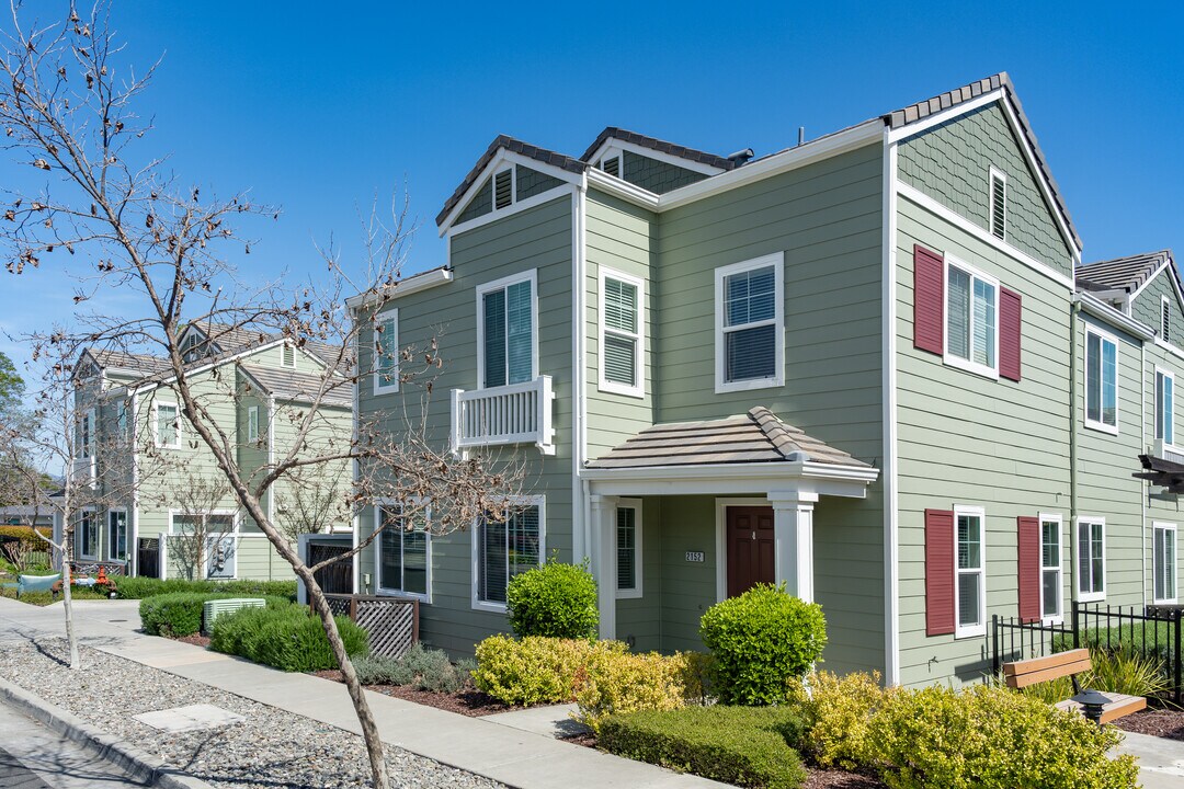 731 S Jefferson St in Napa, CA - Foto de edificio