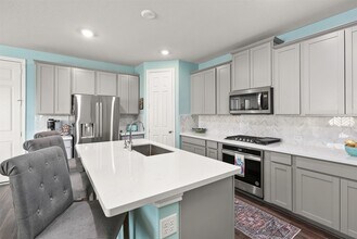 2108 Sweet Bay Dr in Texas City, TX - Building Photo - Building Photo