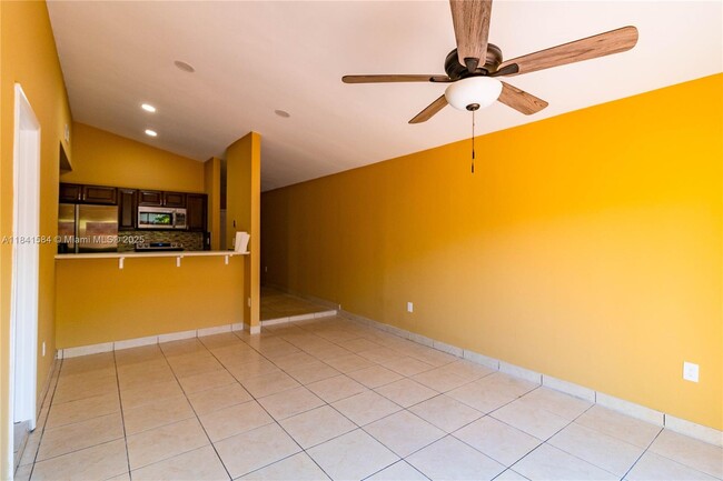 13536 SW 11th Ln in Miami, FL - Building Photo - Building Photo
