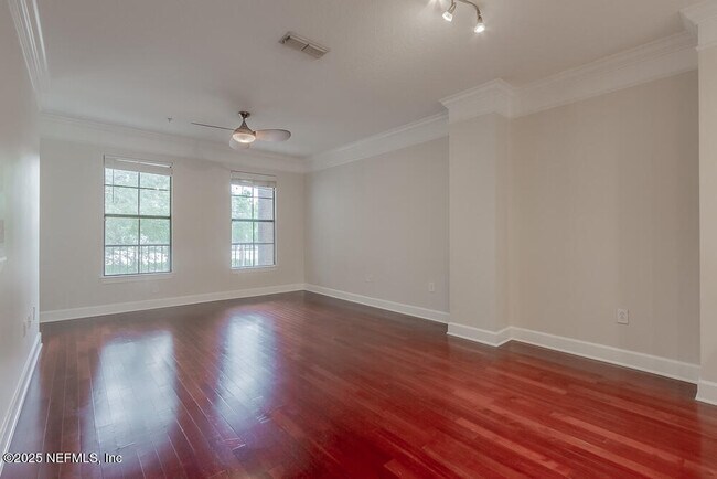 9823 Tapestry Park Circle in Jacksonville, FL - Building Photo - Building Photo