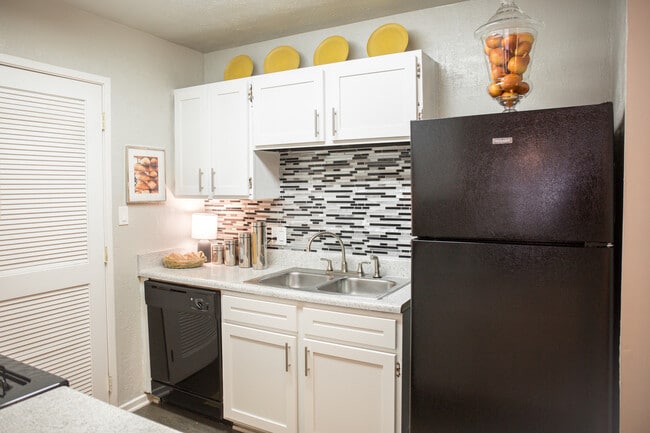 Spring Lake Apartments