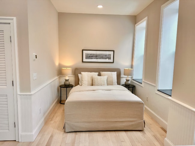 29 Washington St, Unit 201 in Haverhill, MA - Foto de edificio - Building Photo