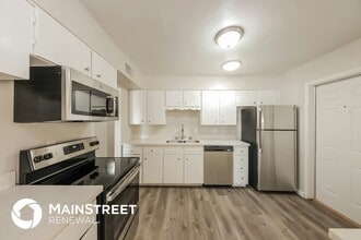 11502 N 20th Ave in Phoenix, AZ - Foto de edificio - Building Photo