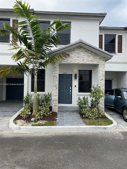 2831 SW 16th Terrace in Fort Lauderdale, FL - Building Photo - Building Photo