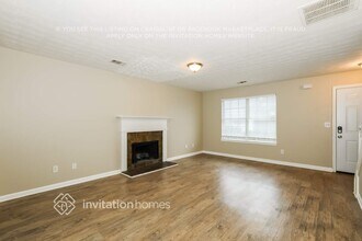 6866 Smoke Ridge Dr in College Park, GA - Building Photo - Building Photo