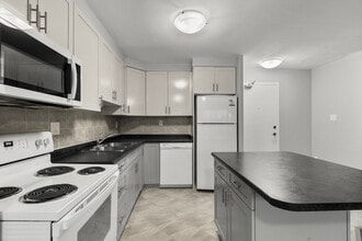 473 Linwell Rd in St Catharines, ON - Building Photo - Building Photo