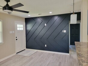 1919 Bancroft Dr in Hampton, VA - Building Photo - Building Photo