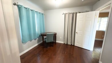 2235 Cloyne St in Oxnard, CA - Building Photo - Building Photo