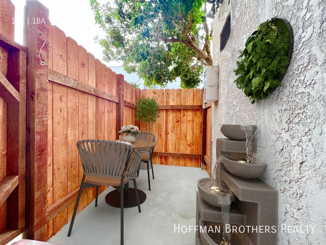 418 N Sierra Bonita Ave