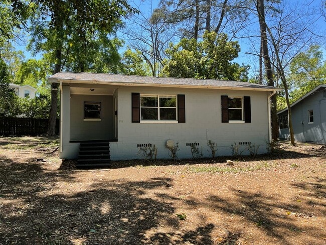 property at 1917 Blackburn Ave