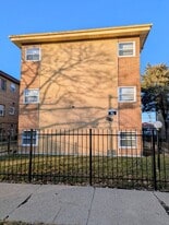 406 E 109th St in Chicago, IL - Building Photo