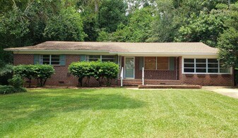 1226 Brandt Dr in Tallahassee, FL - Building Photo