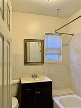 266 Dwight St-Unit -2 in Jersey City, NJ - Building Photo - Building Photo