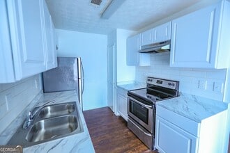 1967 Singer Way in Lithonia, GA - Building Photo - Building Photo