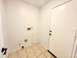 15624 Choctaw Ct in Victorville, CA - Building Photo - Building Photo