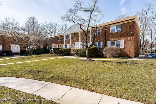 142 South St in Red Bank, NJ - Building Photo - Building Photo