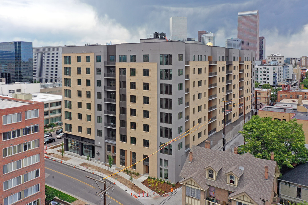 Cortland Cap Hill in Denver, CO - Building Photo