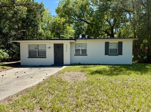 3078 W 15th St in Jacksonville, FL - Building Photo - Building Photo