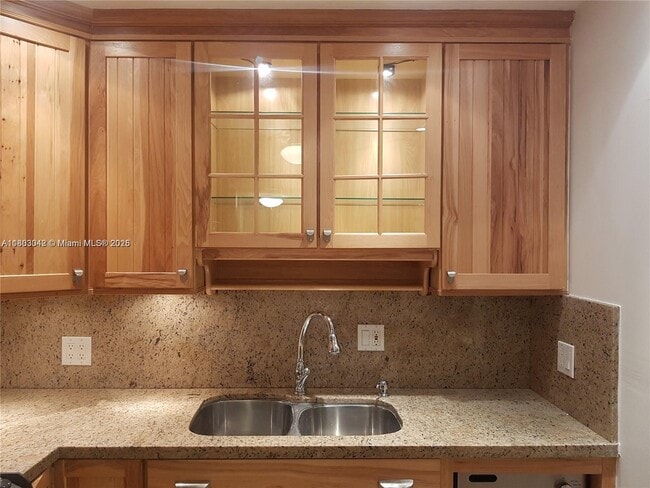 property at 253 S Cypress Rd