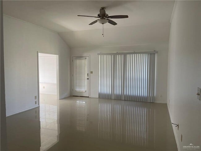5913 N 36th St in McAllen, TX - Building Photo - Building Photo