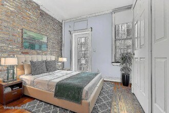 380 E 10th St, Unit 5B in New York, NY - Foto de edificio - Building Photo