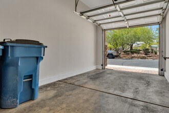 3520 Glorious Iris Pl in North Las Vegas, NV - Building Photo - Building Photo