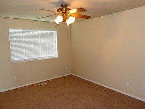 3024 W 4450 S in Roy, UT - Building Photo - Building Photo