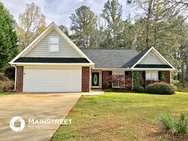 165 Cambridge Way in Covington, GA - Building Photo