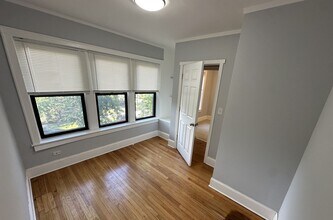 7331 N Honore St, Unit 2A in Chicago, IL - Building Photo - Building Photo